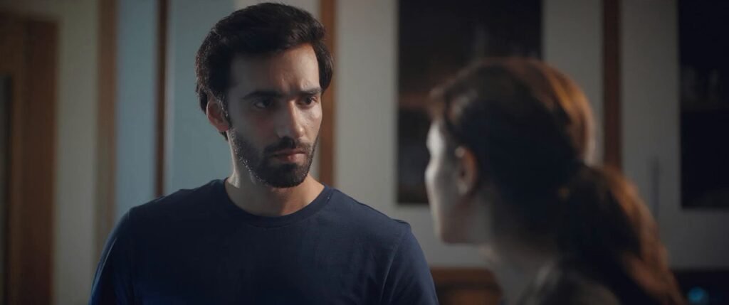 15 Girl pn Train 2021-2