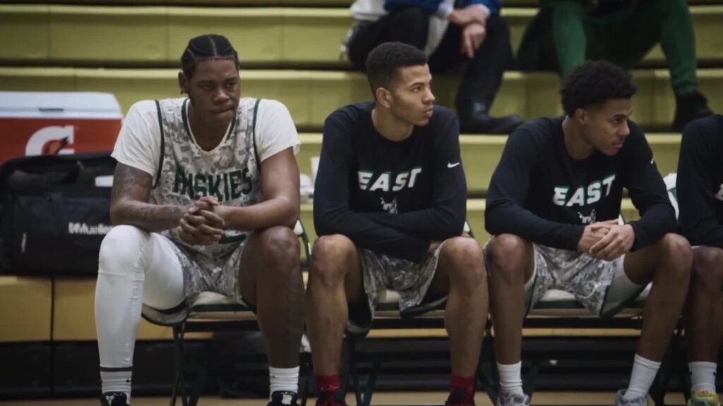 153 Last Chance U Basketball Season 1 2021-5