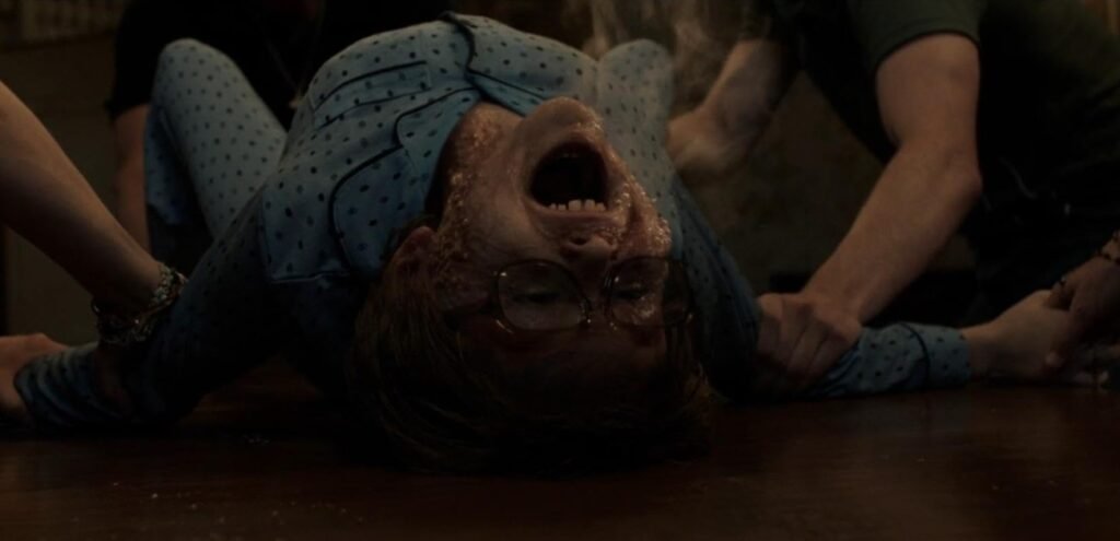 92 The Conjuring The Devil Made Me Do It 2021-5