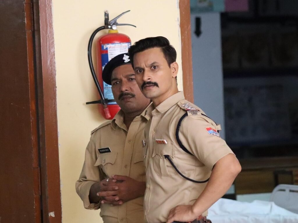 9 Aakhir Palaayan Kab Tak 2024-4