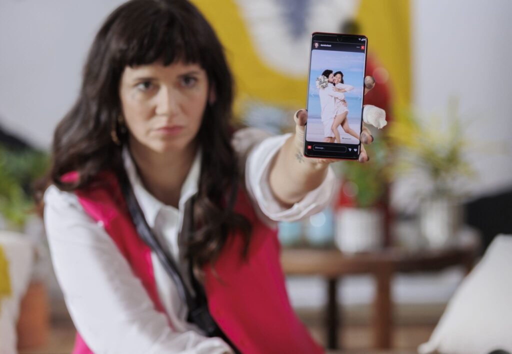 Envious (Netflix) Story, Review, Trailer, Release Date, Songs, Cast